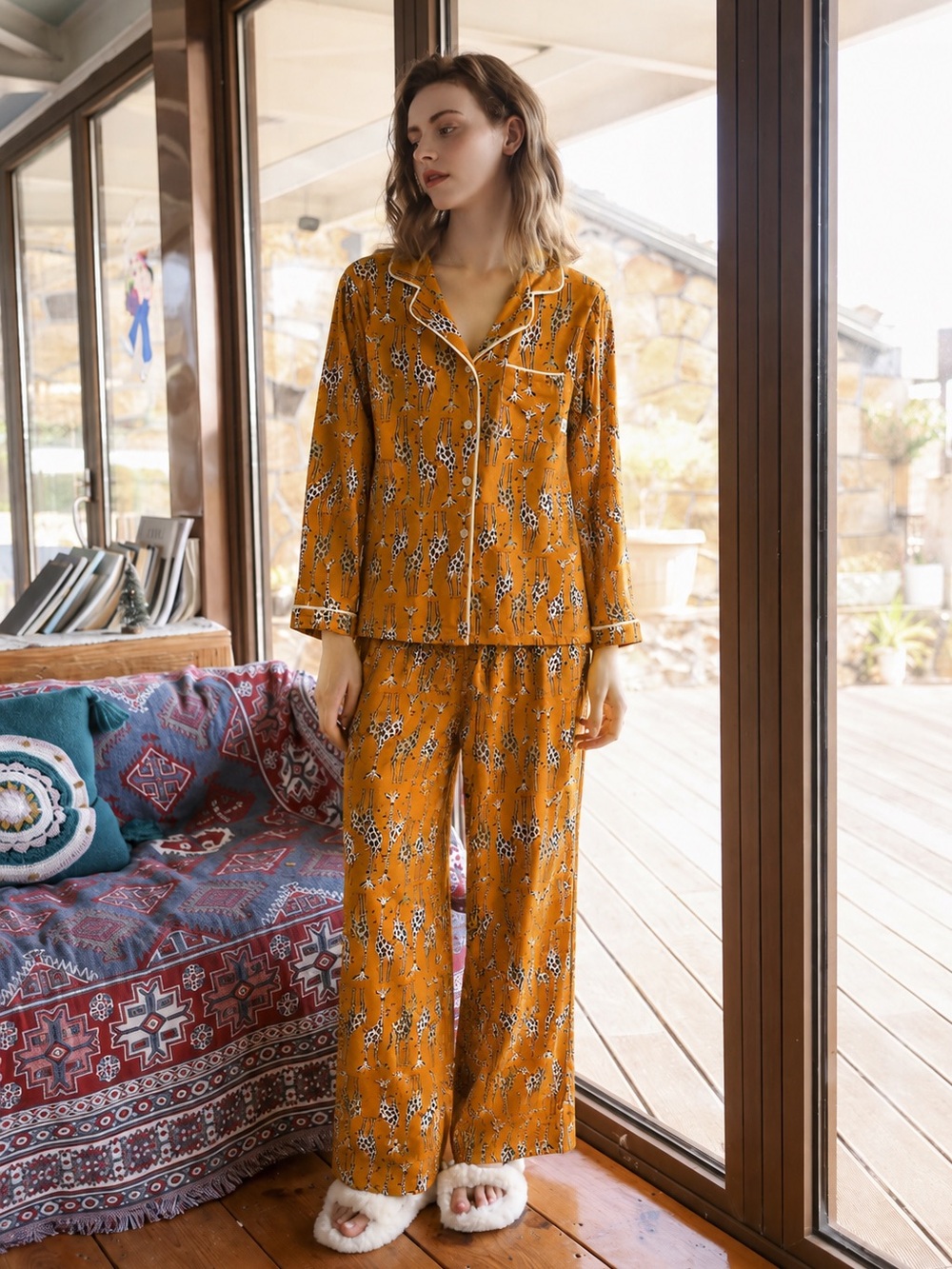 MUNKI MUNKI Giraffe Print Pajama Set Safari
Lounge Sleepwear NWT Medium